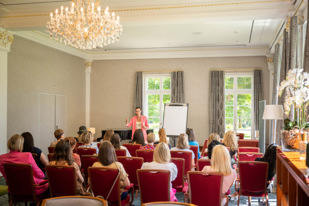 League of Leading Ladies Conference 2022 - Workshops - Sasha Lund