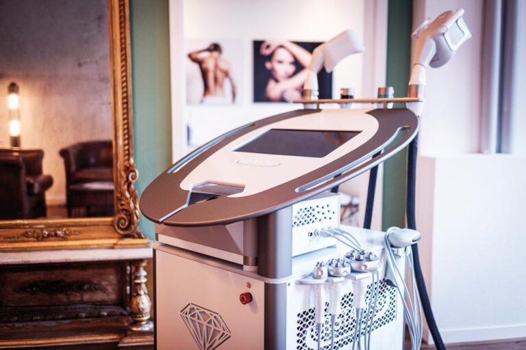 Ladies Drive No 65. Women Empowering Women. Medical Aesthetics. Ladies Drive No 65. Women Empowering Women. Medical Aesthetics.