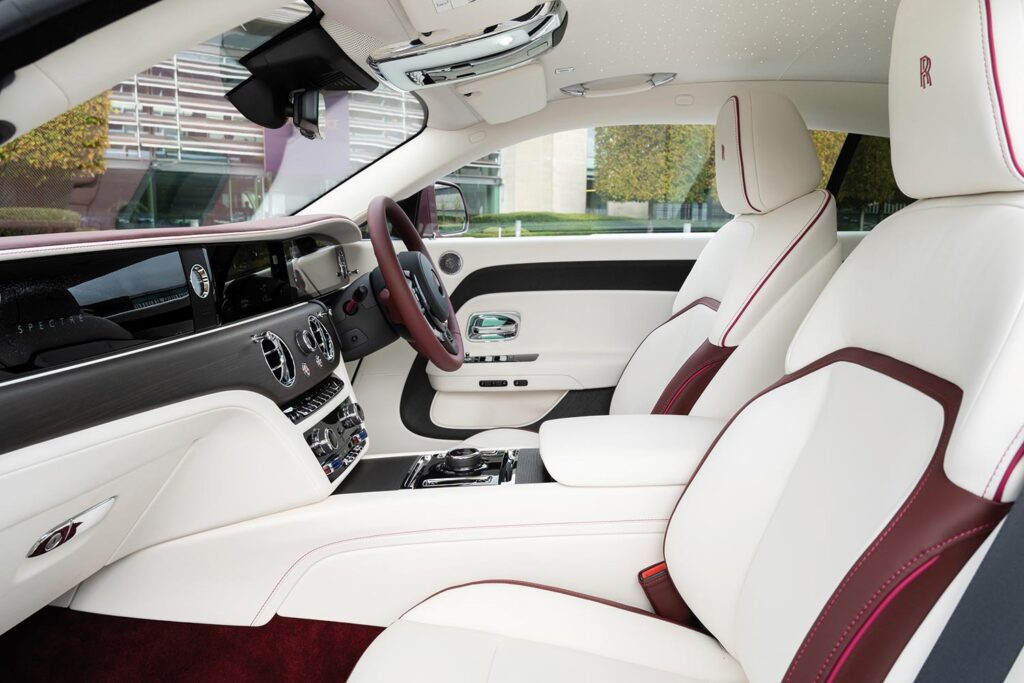 Ladies Drive No 67. Rolls-Royce Spectre