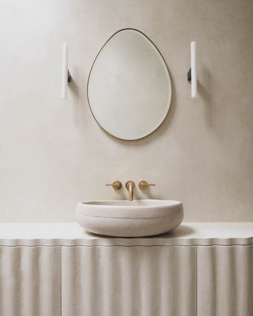 Design: Studio LoHo – Clay basins, Foto: Michael Sinclair