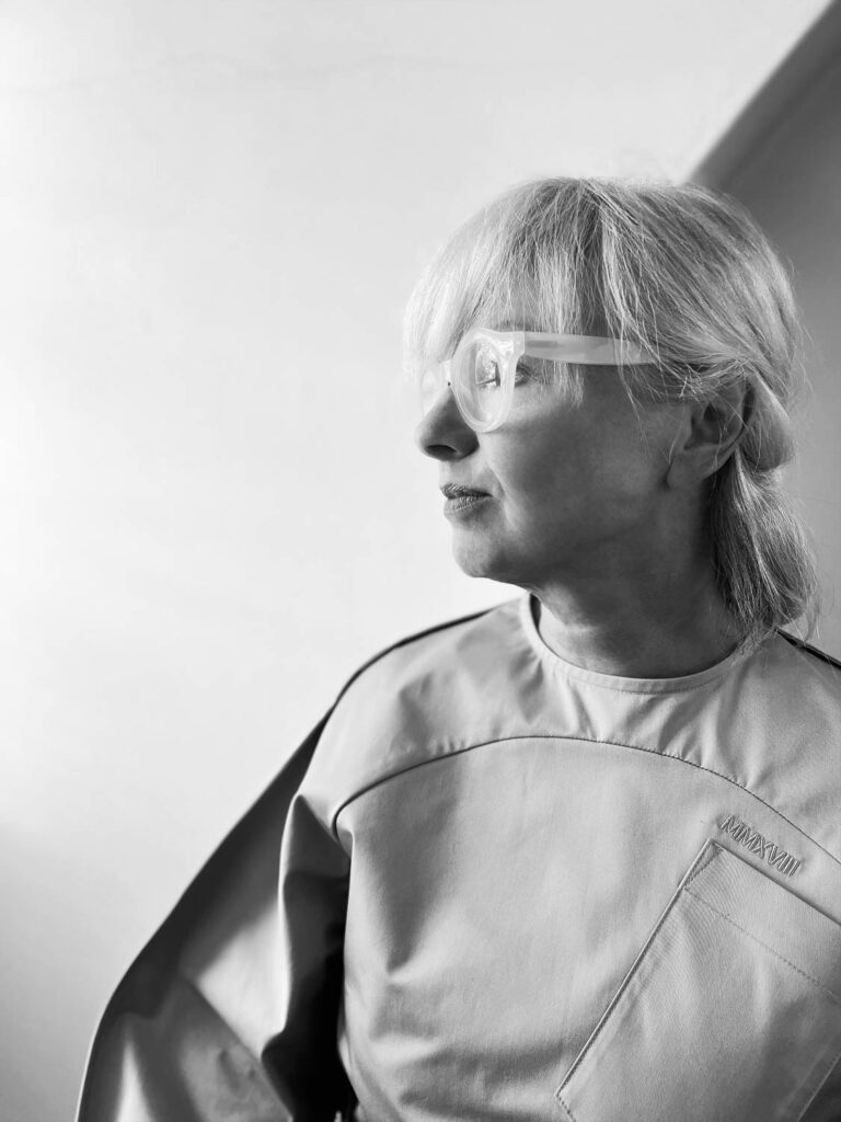 Fashion in Ladies Drive No. 70: Inspirational Woman Designers. Susanne Meyer
