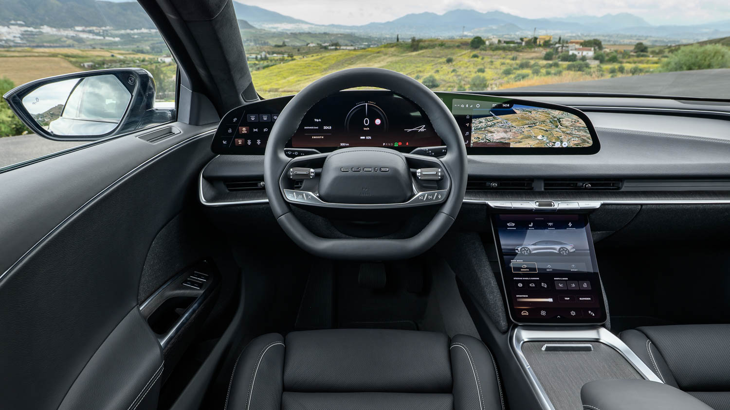 Ladies Drive. Lucid Air Touring