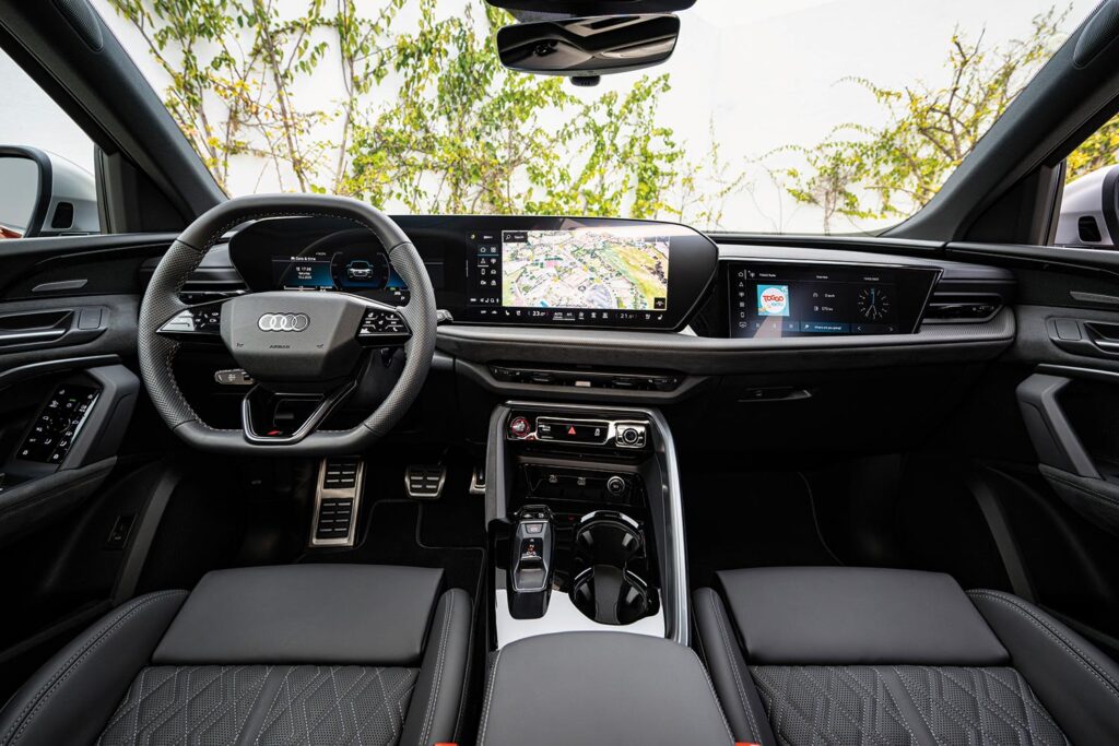 Ladies Drive No. 71. Audi SQ5. Schau mir in die Augen, Kleines!