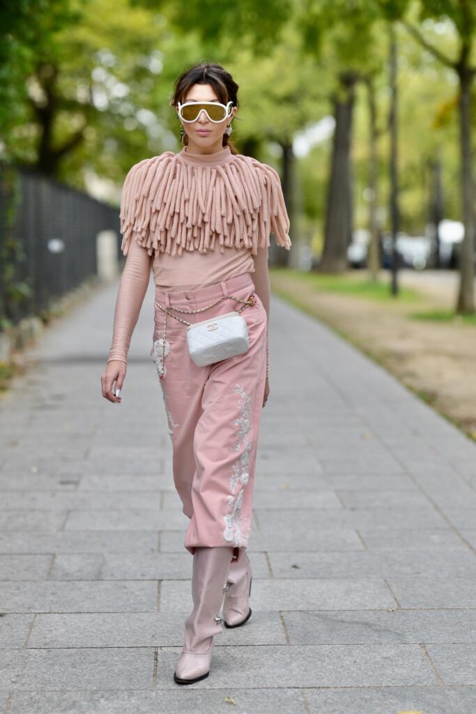 Ladies Drive Magazine. 10 of the Hottest Street Style Trends for 2025/2026. Pink. Photo: Yvonne Aeberhard Stutz