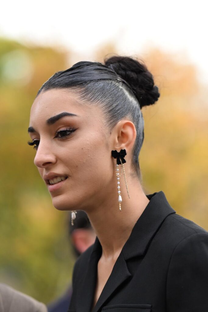 Ladies Drive Magazine. 10 of the Hottest Street Style Trends for 2025/2026. Statement Earrings. Photo: Yvonne Aeberhard Stutz