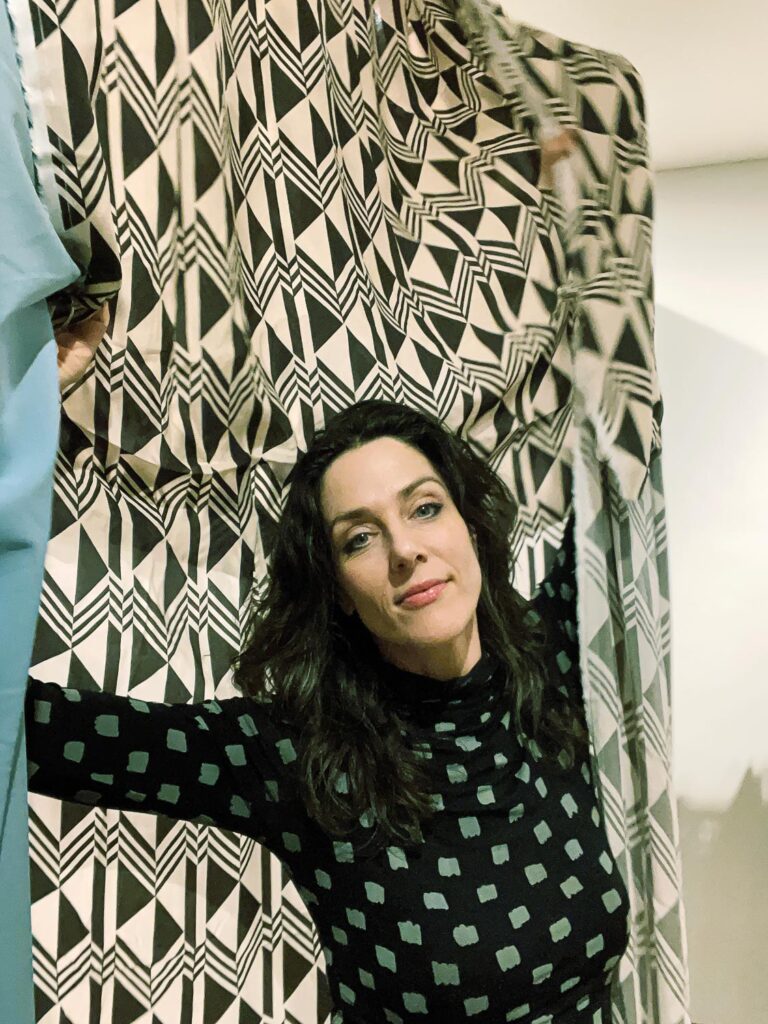 Ladies Drive No. 72: Women Empowering Women. Livia Henne, Komana