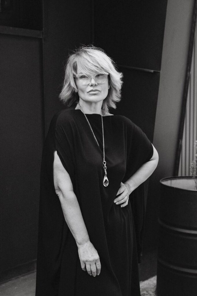 Fashion in Ladies Drive No. 72. Valentyna Romanenko