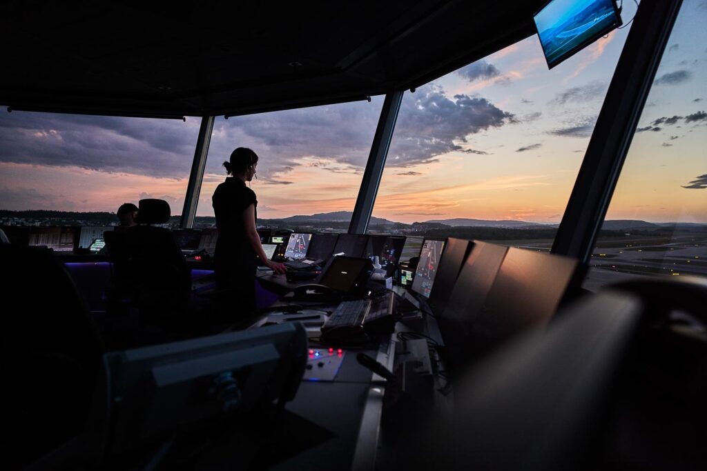 Stille Schutzengel im Schweizer Luftraum