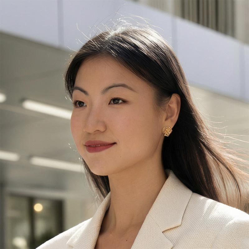 Ladies Drive Expert. Samantha Wong