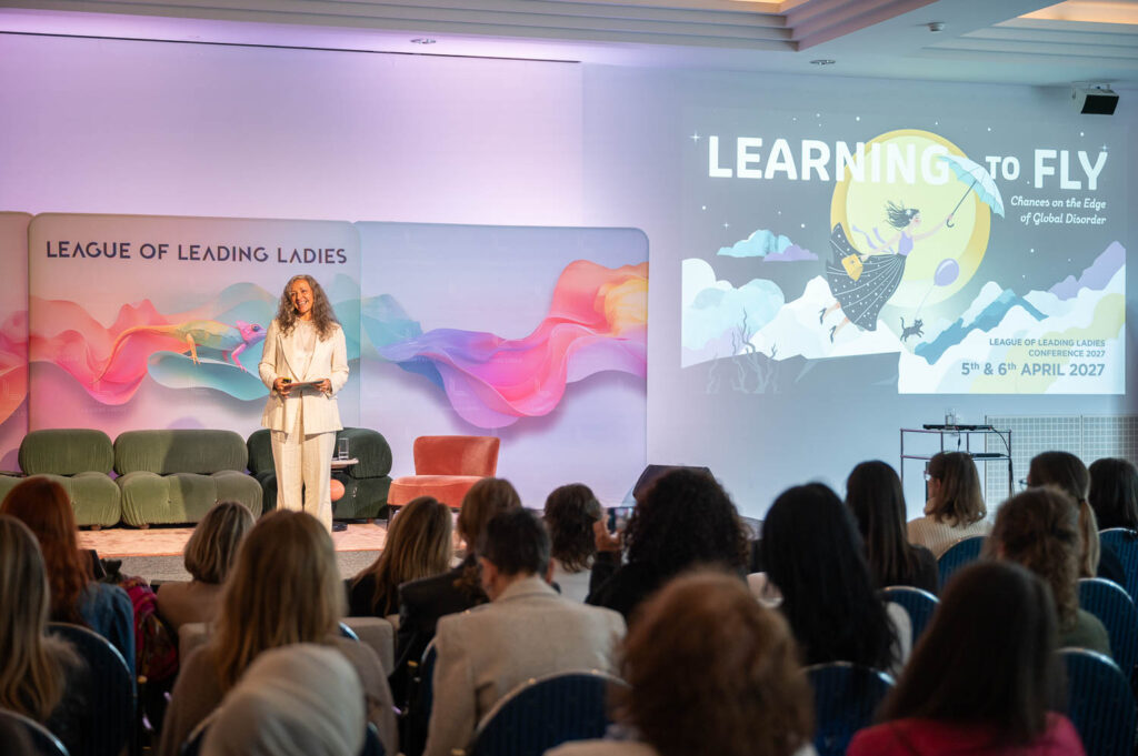 League of Leading Ladies Conference 2026. Sandra-Stella Triebl stellt das Thema der Konferenz 2027 vor.