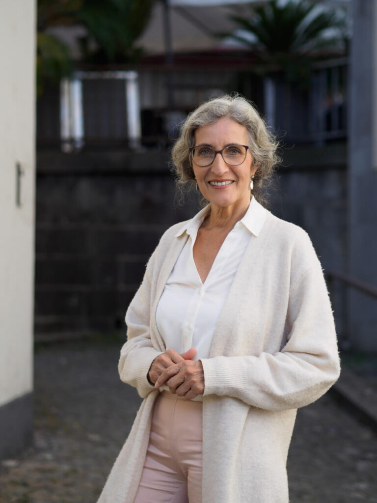 Manuela Lanz: Inneren Konflikten eine Sprache geben: Eigene Grenzen versus Pflichtgefühl