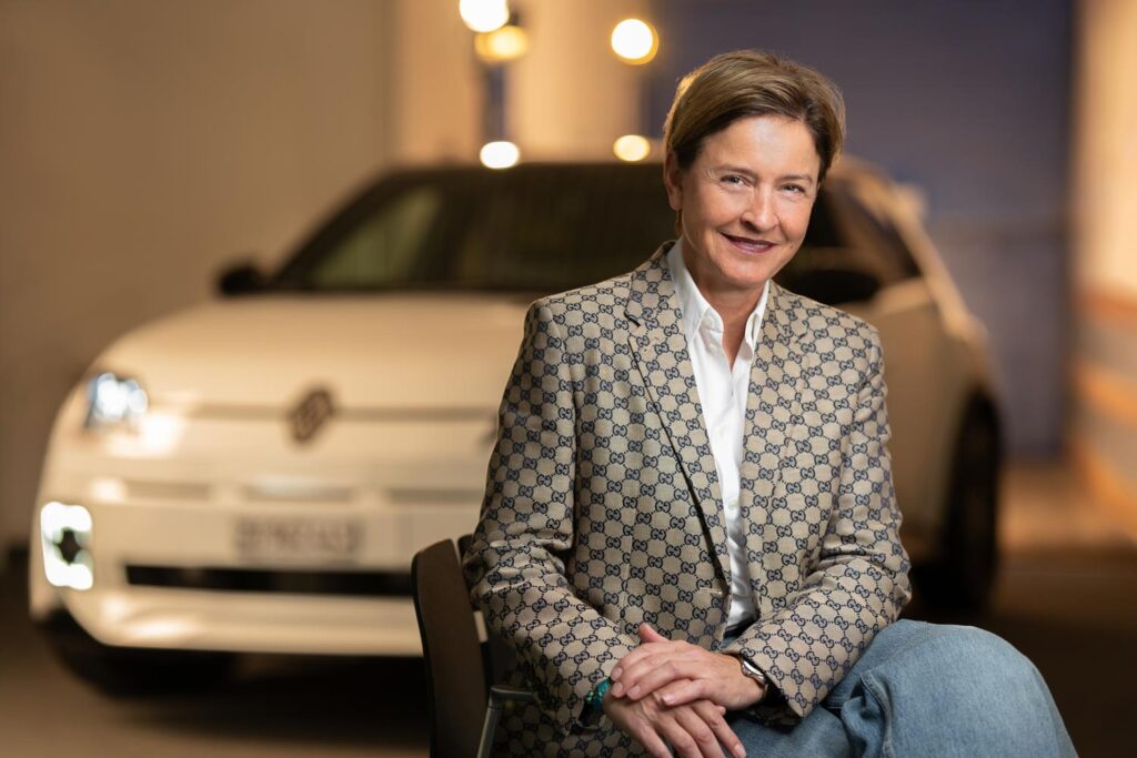 LadiesDrive.World. Female Leadership in der Automobilindustrie. Claudia Meyer, Renault Group Schweiz