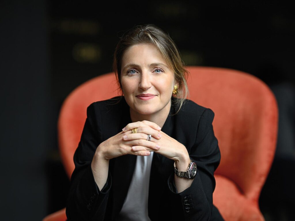 Magali Fiechter – Ladies Drive Magazin Nr. 75 Porträt von Magali Fiechter, Autorin des Artikels «Stop reading about AI. Start building with it.» im Ladies Drive Magazin Nr. 75.