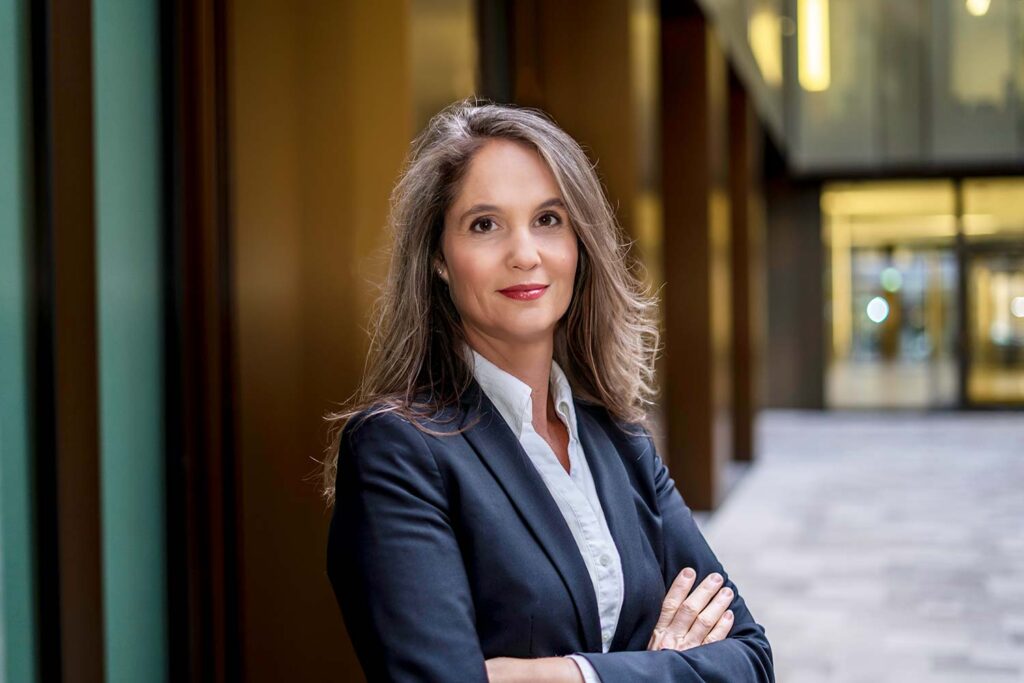 LadiesDrive.World. Franziska Füglistaler: Wie bringt man ein disruptives Ökosystem in Fahrt? LadiesDrive.World. Franziska Füglistaler: Wie bringt man ein disruptives Ökosystem in Fahrt?