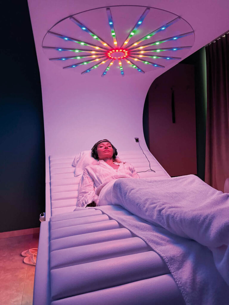 Neurowissenschaftlich basierte Behandlung zur gezielten Beeinflussung des Parasympathikus im Mount Med Resort in Tirol.