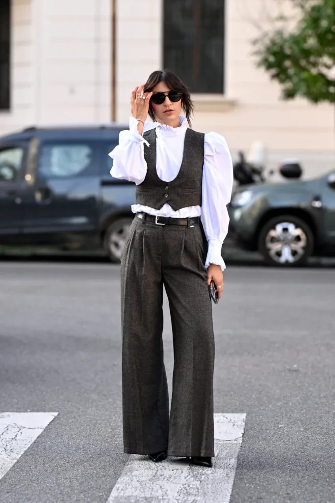 Masculine Tailoring als Street-Style-Trend 2026, fotografiert von Yvonne Aeberhard Stutz während der Fashion Weeks in Mailand und Paris.